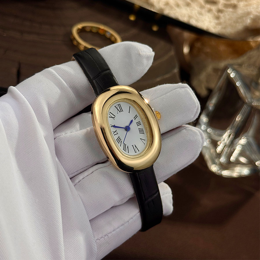 Vintage Fashion Watches - Jam Tangan Wanita Oval Baru Bentuk
