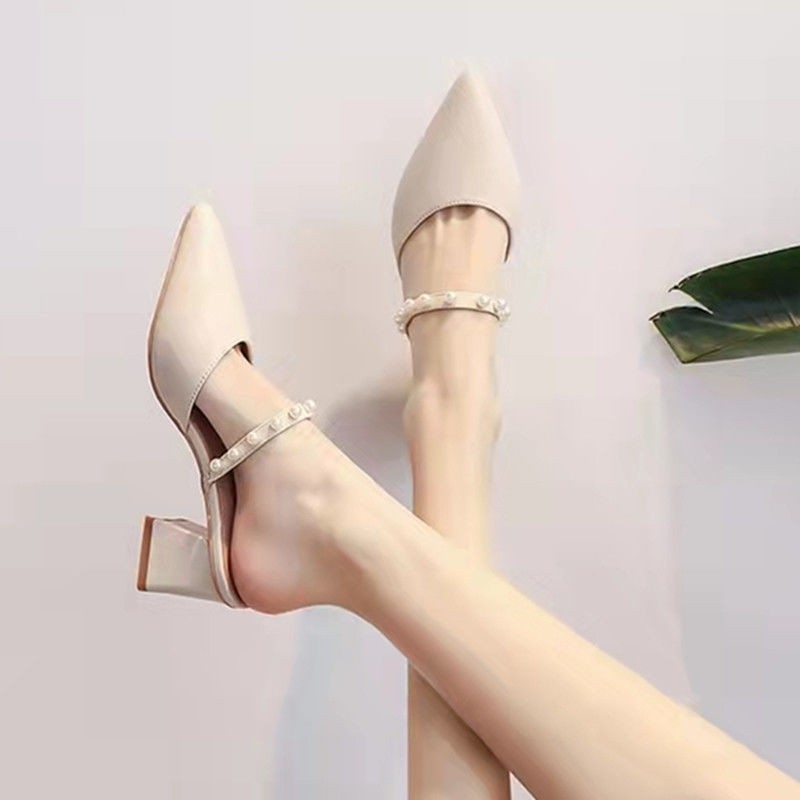 Vintage Fashion Heels - Sandal Wanita Vintage Ujung Runcing Hak