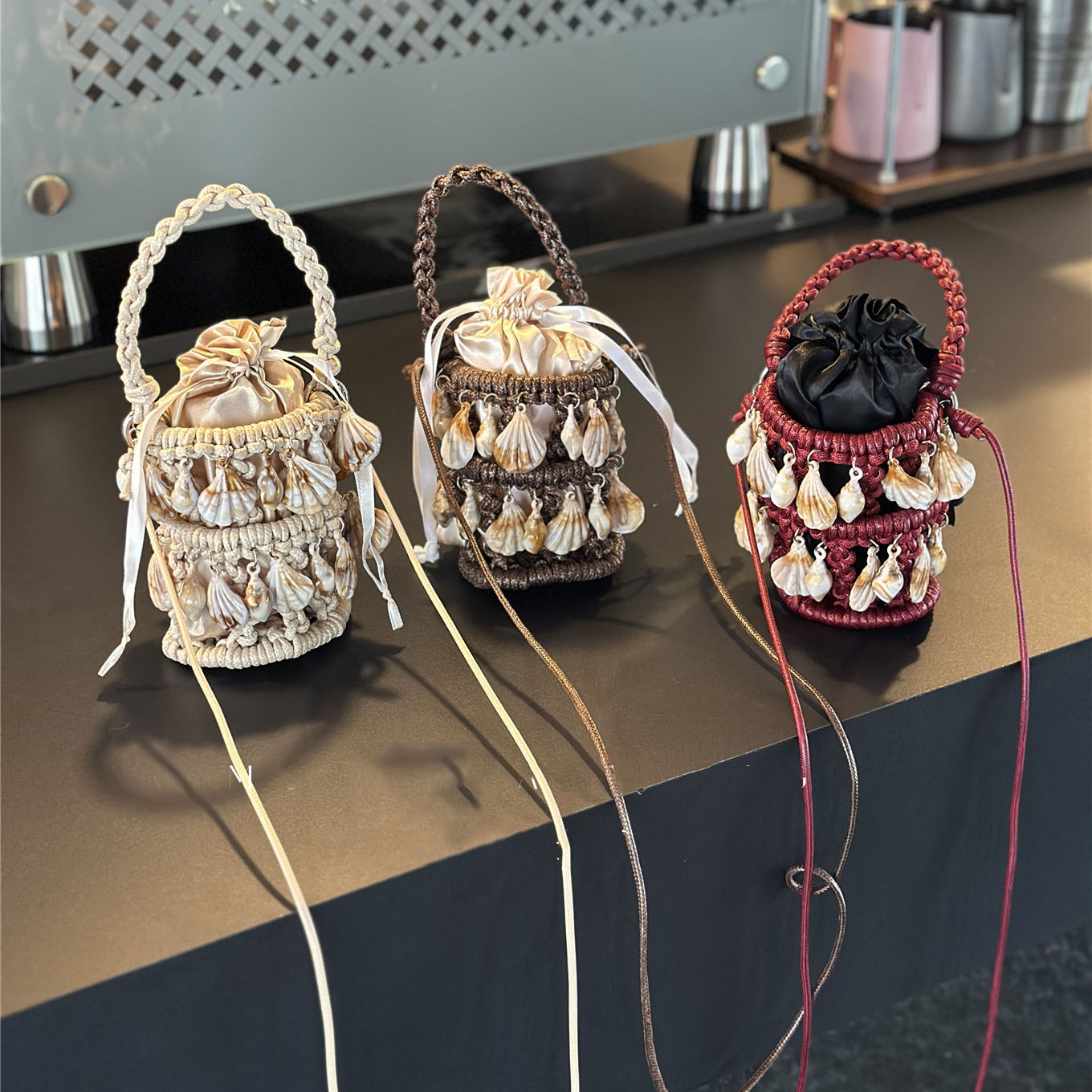 Tas Selempang Mini Anyaman Tan - French Vintage Fashion ulasan dan harga
