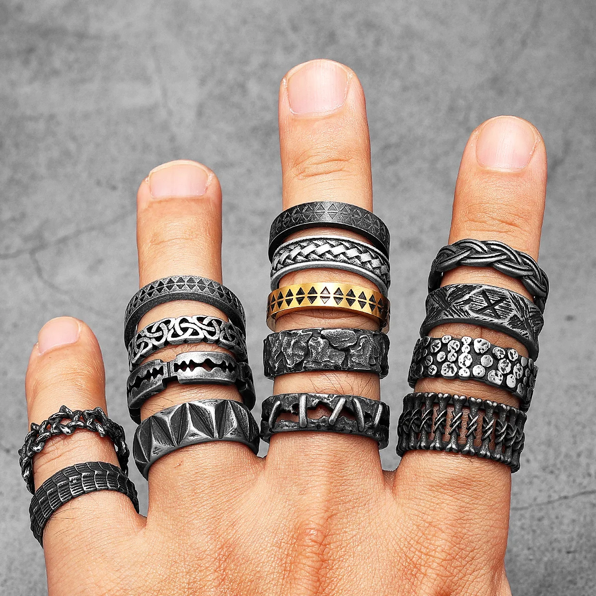 Minimalis Spot pria cincin baj - Vintage Fashion Newtown ulasan dan harga