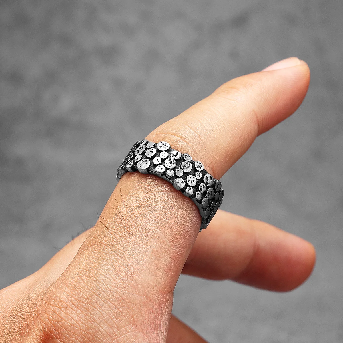 Minimalis Spot pria cincin baj - Vintage Fashion Newtown ulasan dan harga